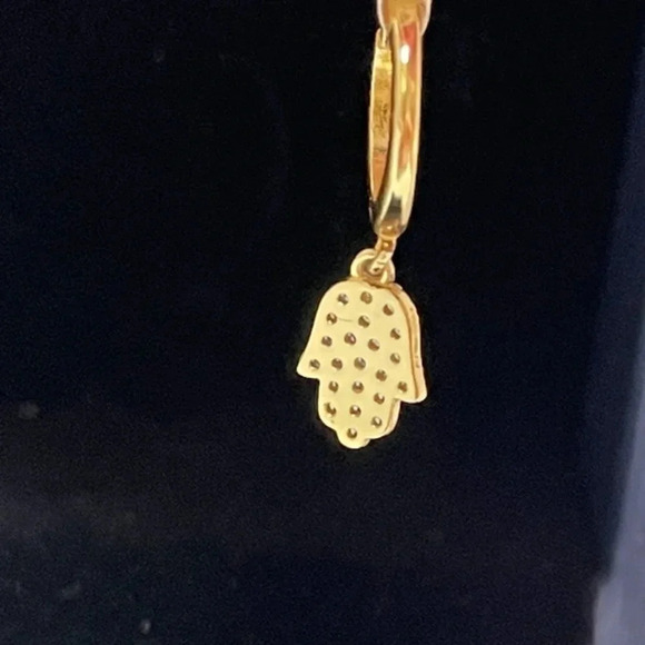 14K Solid Gold  Belly Ring Hoop with pave stone CZ stones Dangling Hamsa Charm - Picture 8 of 13